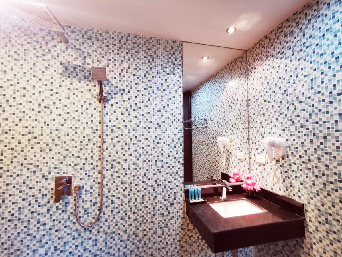 Paksaa Boutique Hotel Patong Ngoại thất bức ảnh