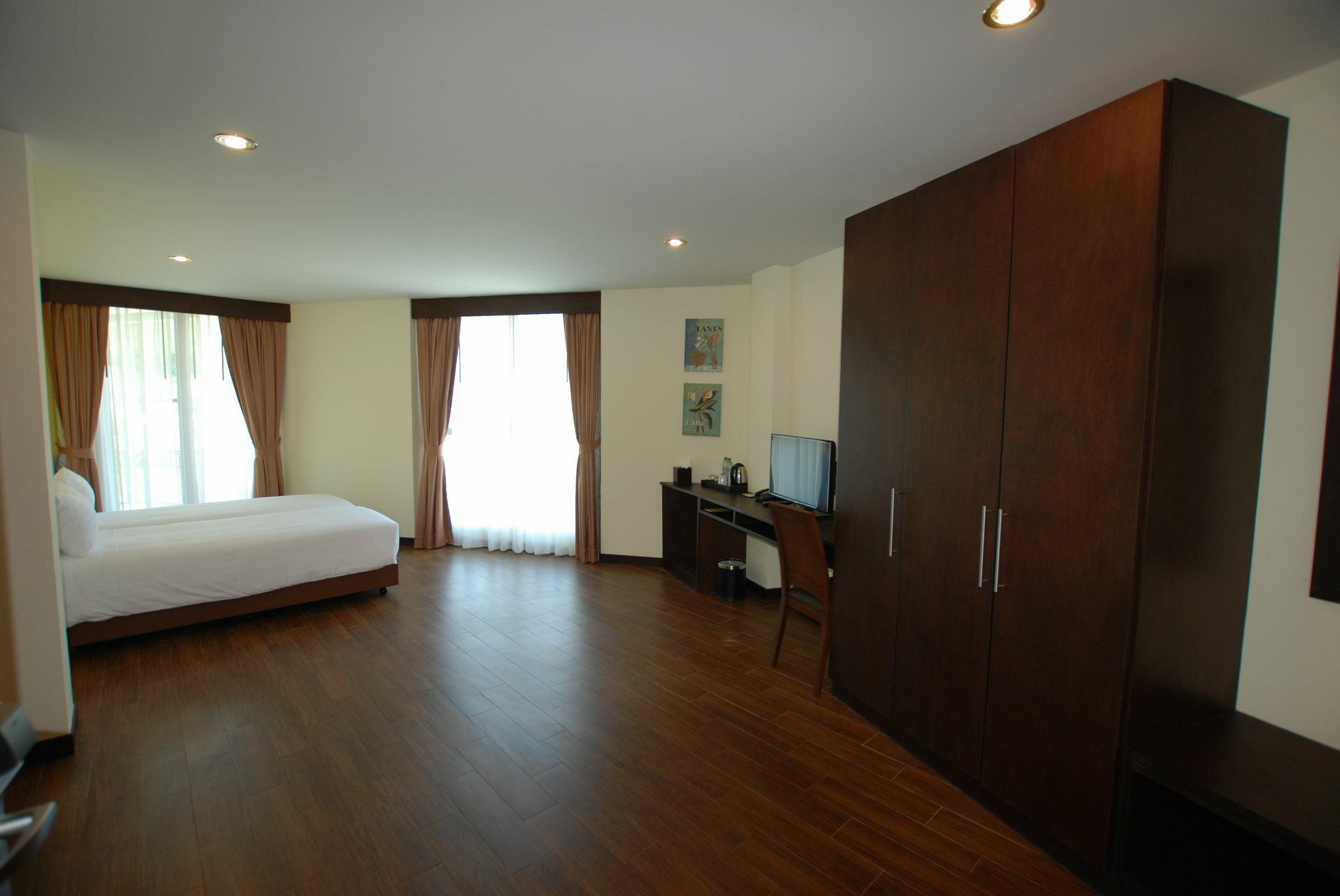 Paksaa Boutique Hotel Patong Ngoại thất bức ảnh